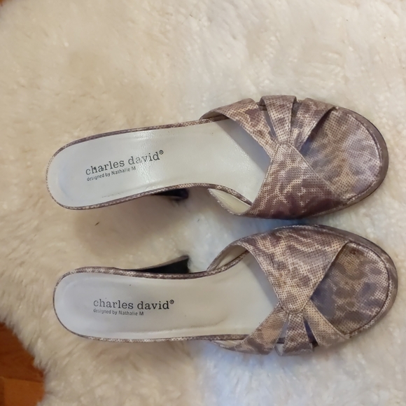Charles David sandals 8 - Picture 3 of 5